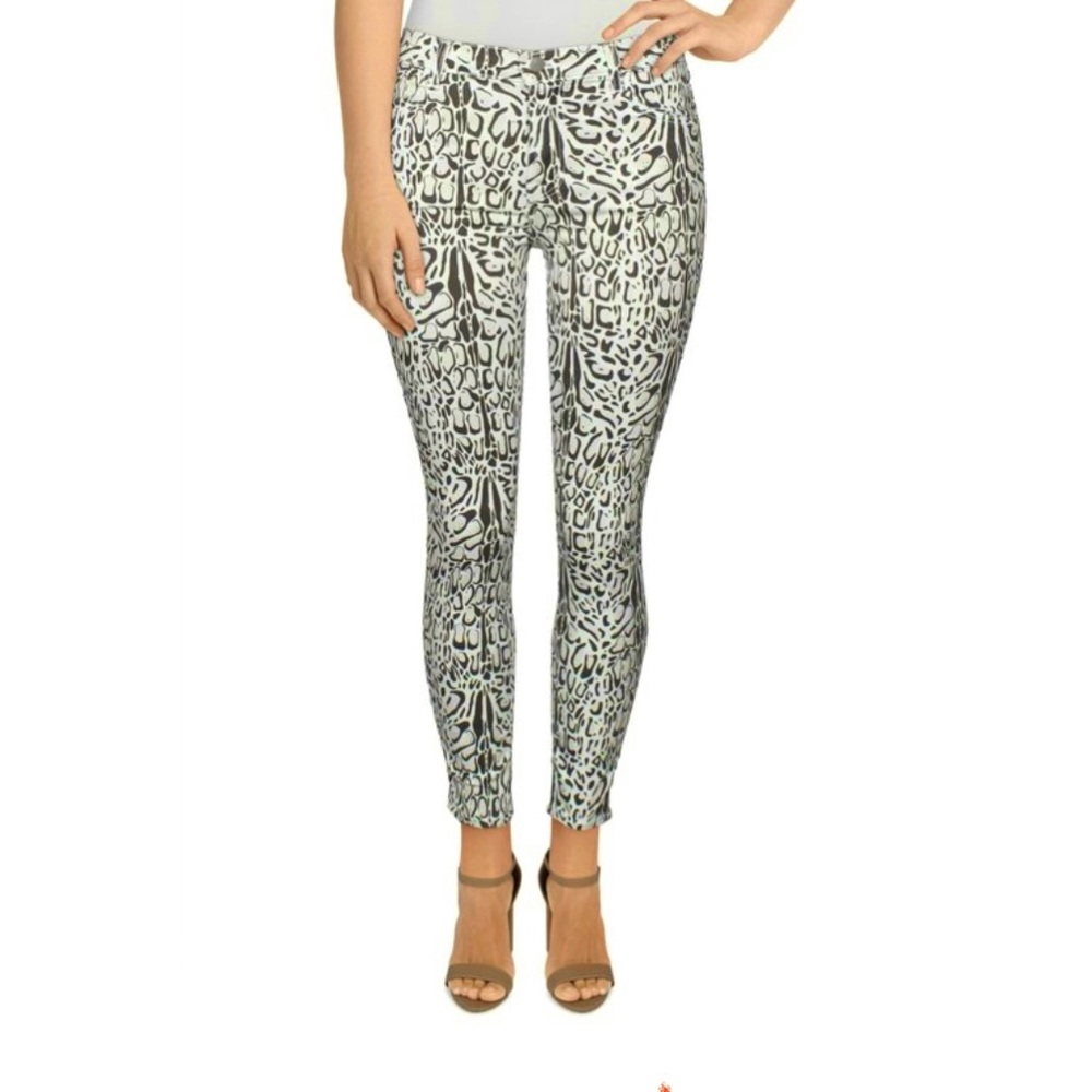 J Brand Jeans - Picture 1 of 7